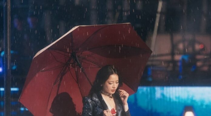 “Chi Pu Shows Off Her Sensual Figure in a Scantily-Clad, Self-Designed Outfit”