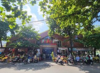 The One-Stop Shop in the Heart of Hue, a Legacy Since the Reign of Emperor Gia Long