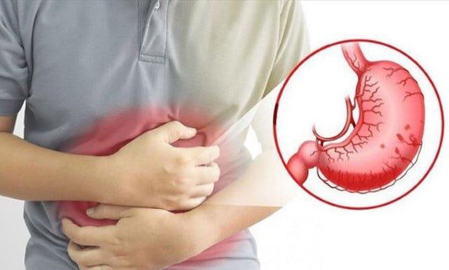 8 Warning Signs of Stomach Problems: Don’t Ignore, Get Checked Now!