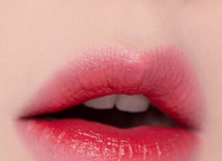 The Alluring Pout: 5 Simple Steps to Luscious Lips