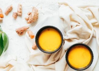 The Ultimate Guide to Turmeric Oil: Nurture Your Skin to Radiance