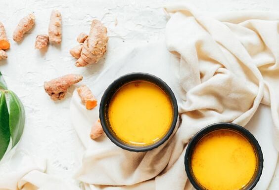 The Ultimate Guide to Turmeric Oil: Nurture Your Skin to Radiance
