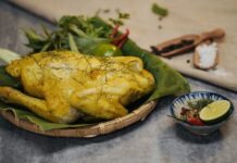 “Poach Chicken in Plain Water: This Simple Method Yields Tender, Delicious Meat Worthy of a 5-Star Restaurant”