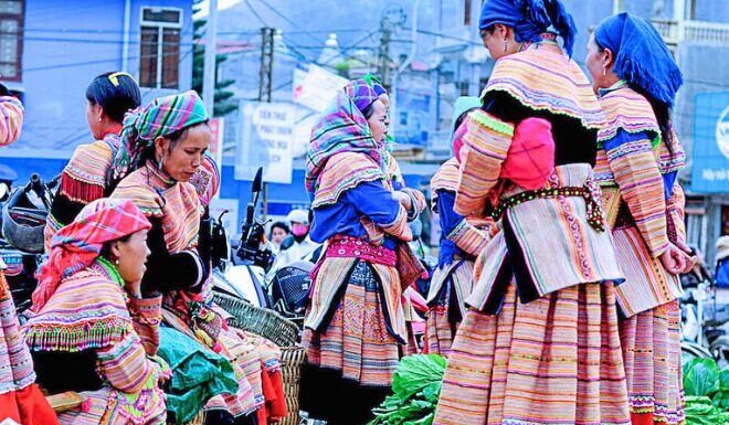 The Ancient Ha Giang Market: A 200-Year-Old Trading Hub and a Magnet for Western Tourists