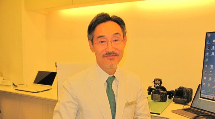 “The Doctor’s 7-Year Hair Transformation: From Thin to Thick, Water-Only Rinsing”