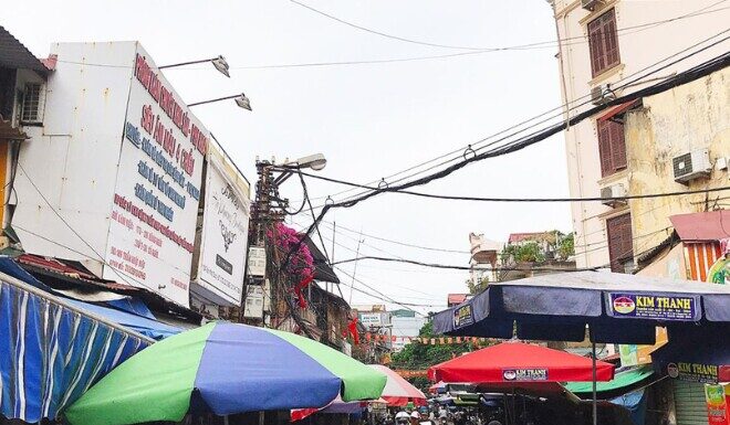 Tasty Treats in Hai Phong: A Foodie’s Guide to Indulging in Upscale Street Food, Port City Style