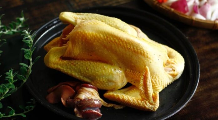 “The Ultimate Guide to Perfectly Boiled Chicken: From Bland and Blah to Golden Brown Deliciousness”