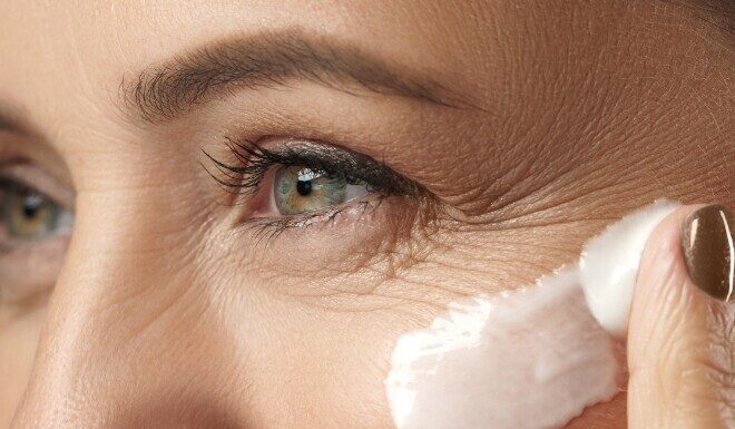 Does Sunscreen Really Help Prevent Aging Skin?