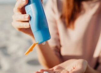 The Ultimate Guide to Expired Sunscreen: Spotting Signs and Proper Storage