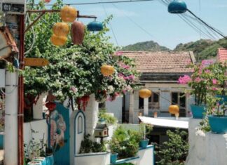 Unveiling Vietnam’s “Mini Santorini”: A Cinematic Escape of Serene Charm