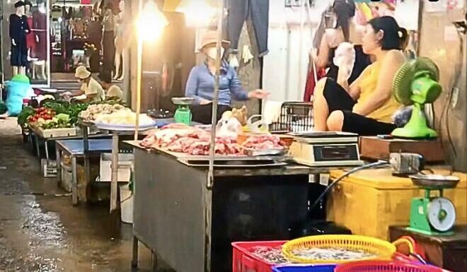 The Half-Century-Old Market in Dong Nai: A Culinary Gateway to Hue’s Delights in the Heart of the Mekong Delta