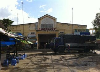The Once Bustling Marketplace of Ben Tre: A Fading Legacy