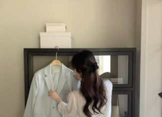 5 Hairstyles to Make You Look Younger at the Office