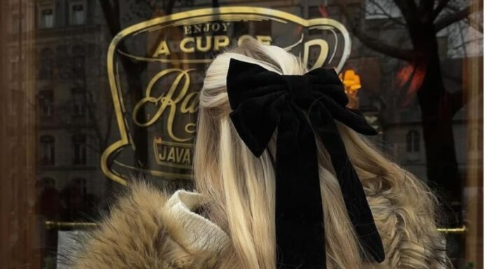 9 Charming Hair Bow Styles to Make You Look Like a Muse