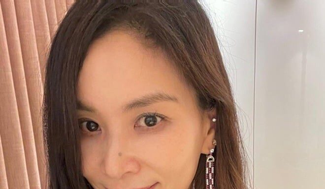 The Secret to Her Ageless Beauty: A Peek into Jang Dong Gun’s Wife’s Skincare Routine at 52