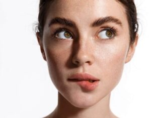 “Reverse the Signs of Aging: A Guide to Revitalizing Your Skin”