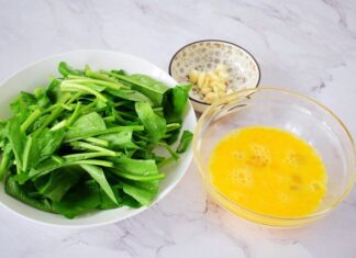 The Ultimate Super Green: Discover the Veggie with 60 Times More Vitamin K Than a Duck Egg, Delicious from Root to Leaf.