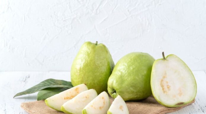 The Ultimate Skin and Health Superfruit: Unlocking the Power of Vitamin C