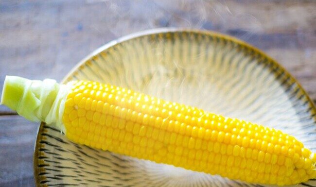 The Ultimate Guide to Cooking Corn: Discover the Secret to Perfectly Flavored Kernels