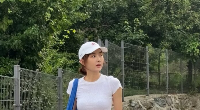 The Ageless Beauty: How the “Red-Cuffed Sleeves” Star Stays Youthful with Her Timeless Style