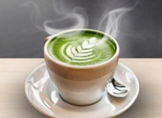 The Ultimate Guide: Crafting the Perfect Matcha Latte at Home – Two Easy Recipes to Try!