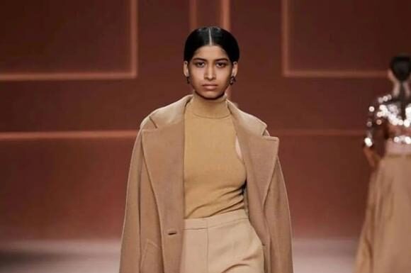 The Ultimate Jacket: A Timeless Investment for the Fashion-Savvy Woman