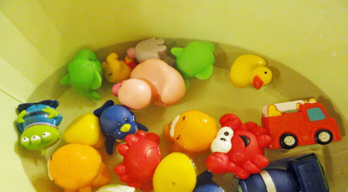 The Magic of Toy Cleaning: A Guide for Parents