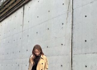 The Ultimate Guide to Ageless Style: 5 Wardrobe Must-Haves for Women Over 40