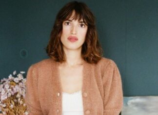 The Chic French Woman’s Guide to Transitional Dressing: 5 Wardrobe Essentials to Take You from Winter to Spring