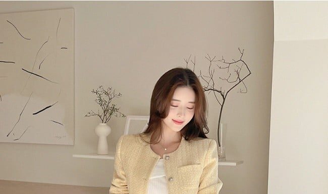 The Ultimate Style Upgrade: 4 Fashion Must-Haves to Elevate Your Look and Exude Sophistication