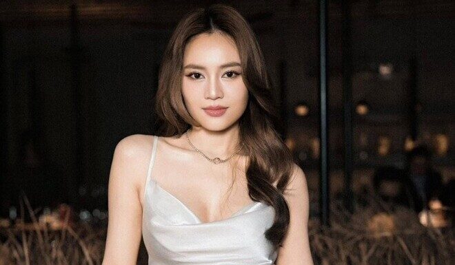 The Seductive Sirens of the East: Unveiling Vietnam’s “Queen of Loungewear” and Her Alluring At-Home Ensembles