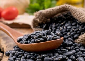 The Ultimate Guide to Cooking Black Beans: A Secret Ingredient for a Creamy, Buttery Delight