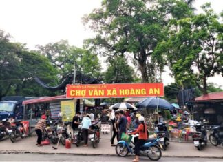 The Century-Old Bazaar in Bac Giang: A Bustling Hub Recognized as a National Historical Relic
