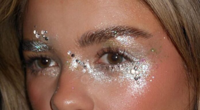 3 Shimmering Eyeliner Styles to Brighten Up Your Look