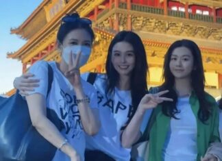 The Ageless Actress: 56-Year-Old Mistaken for Daughter’s Sister, Asked to Remove Mask