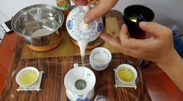 Why You Shouldn’t Use Boiling Water for Green Tea