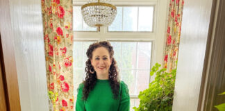 The Enchanting Home of a Renowned U40 Woman: A Dreamy Abode That Leaves All in Awe