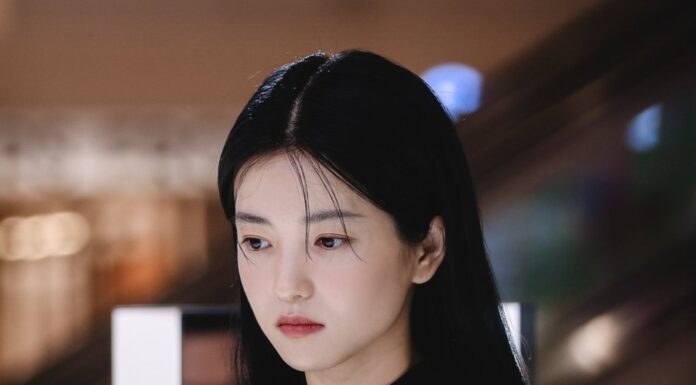 The Two Korean Drama Actresses Who Are Taking the Industry by Storm Have Polar Opposite Off-Screen Styles