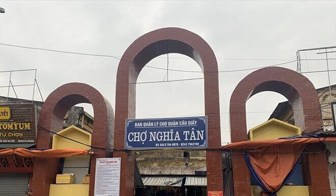 The Student Hub: Exploring Hanoi’s Bustling Food Paradise