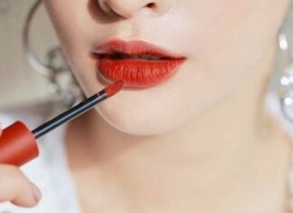 6 Simple Tricks for a Seductive Pout: Tips for a Kissable, Captivating Smile
