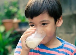“Boost Your Immune System with Milk”: A Tasty, Nutritious, and Effective Way for Mothers to Alleviate the Worries of Their Sick Children