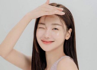 “Avoid the Streaky, Sticky Mess: Master the Art of Sunscreen Application”