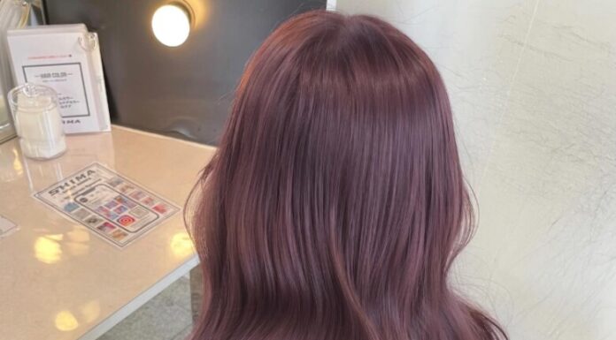 10 Flattering Non-Bleach Hair Colors That Make Women in Their 30s Look Younger Without Looking Try-Hard