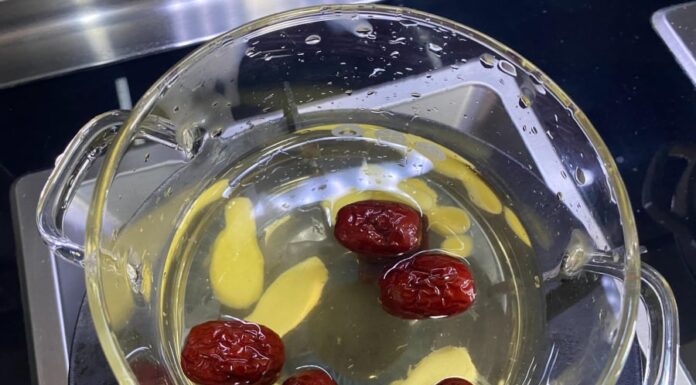 Ginger Apple Tea: The Ultimate Elixir for Youthful Skin and a Healthy Body