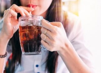 5 Popular Drinks That Are Harmful to Your Kidneys