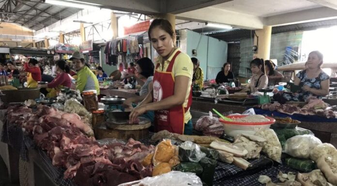 The Ancient Hue Market: Unveiling a 200-Year-Old Shopping Paradise with a Unique Twist