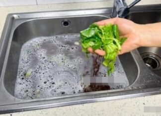 The Ultimate Guide to Unclogging Your Sink: A Super-Fast, Sure-Fire, and Free Method