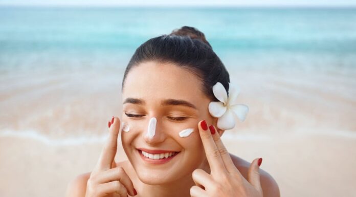Some Practical Skin Care Tips to Maintain Healthy Skin While Traveling.