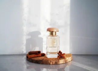 The Ultimate Guide to Summer Scent: How to Wear Fragrance in the Heat Without Becoming a “Sweaty Mess”
