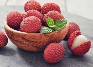 “Enjoy Summer With Luscious Lychees: A Guide to Savoring This Seasonal Treat”